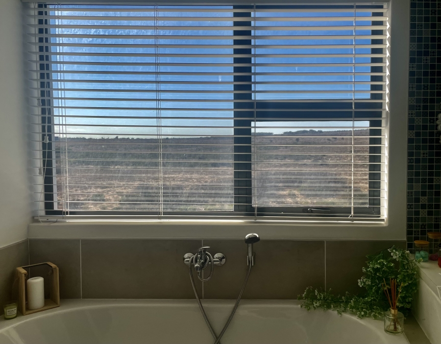 4 Bedroom Property for Sale in Country Club Western Cape